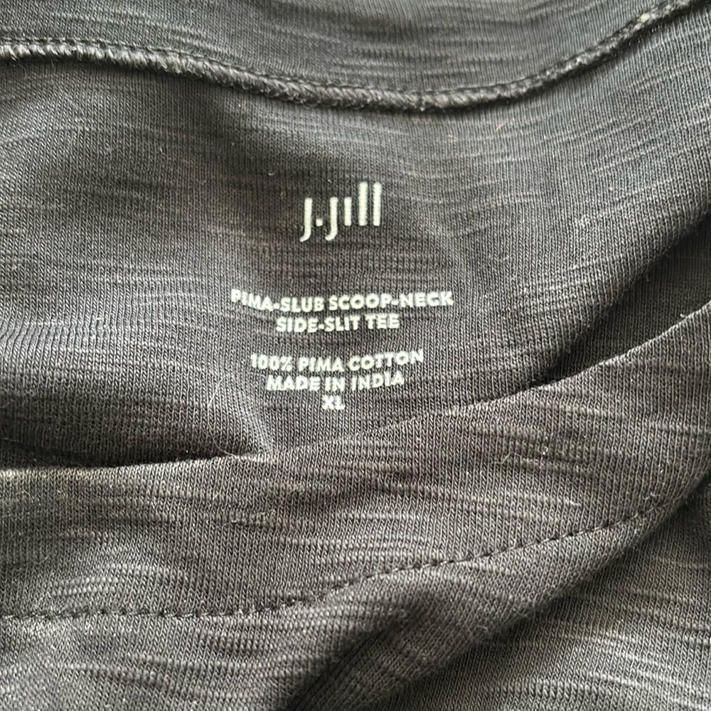 J. Jill Pima-Slub Scoop-Neck Side-Slit Tee, Black, XL, EUC - Picture 4 of 6